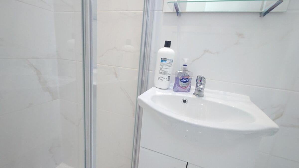 Comfort Camden Studio Apartments ロンドン 部屋 写真